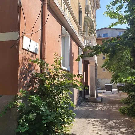 Studio Flower Market Apartment *